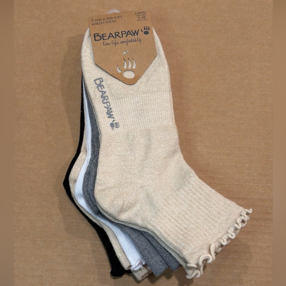 BEARPAW Super Soft Ruffle Support Anklet Socks Beige/Grey/White/Black - 5 Pair